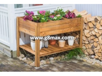 Six section vegetable bed