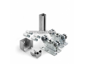 Sliding gate fittings set with rail COMUNELLO