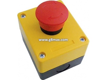 BFT SPCE External button panel with mushroom-head emergency button.